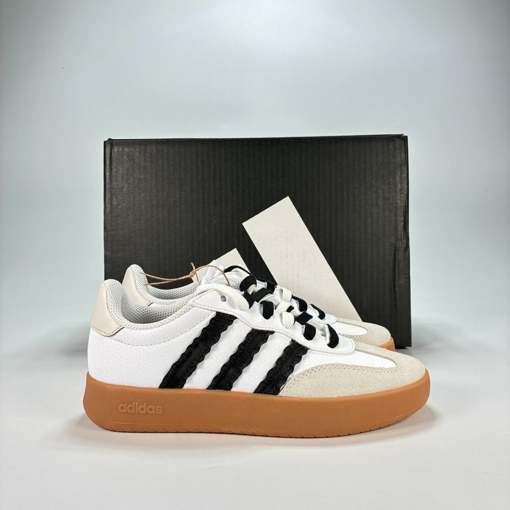 adidas Barreda White Core Black Gum Sneakers Shoes JP5968 Women's Size 8.5